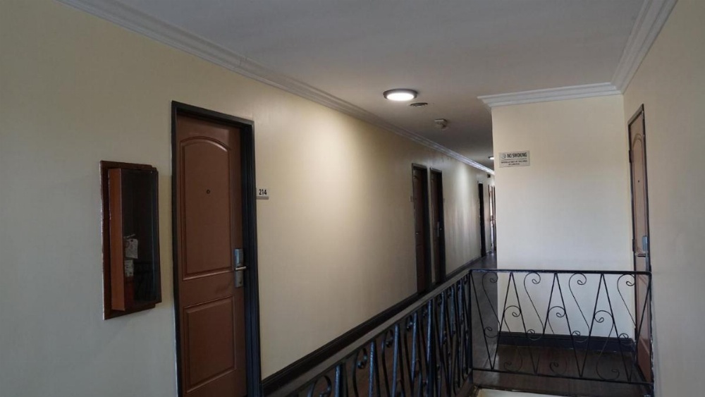 Holly Crest Hotel - Los Angeles, LAX Airport Image 13