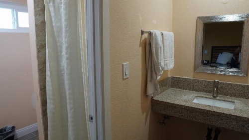 Holly Crest Hotel - Los Angeles, LAX Airport image 17