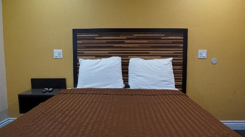 Holly Crest Hotel - Los Angeles, LAX Airport image 21