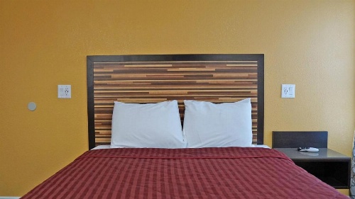 Holly Crest Hotel - Los Angeles, LAX Airport image 8